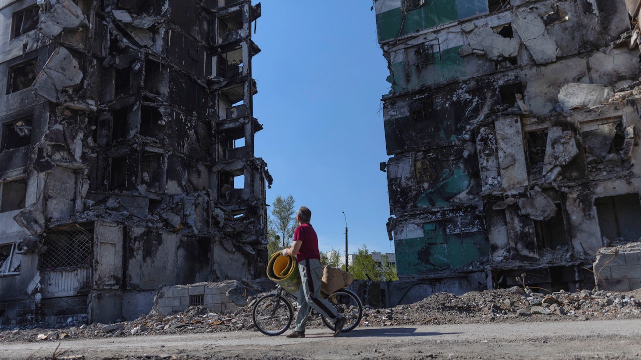 Amnistía Internacional denuncia crímenes de guerra de las fuerzas rusas en la región de Kiev