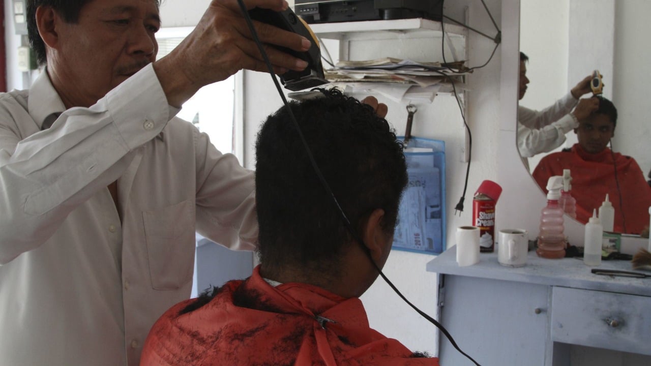 Alumno gana amparo contra cabello casquete corto en secundaria de Michoacán
