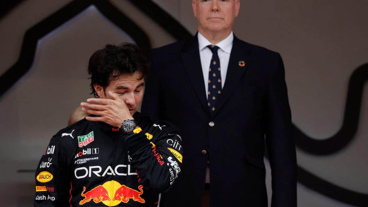 ‘Checo’ rompe en llanto al escuchar himno de México en el Gran Premio de Mónaco
