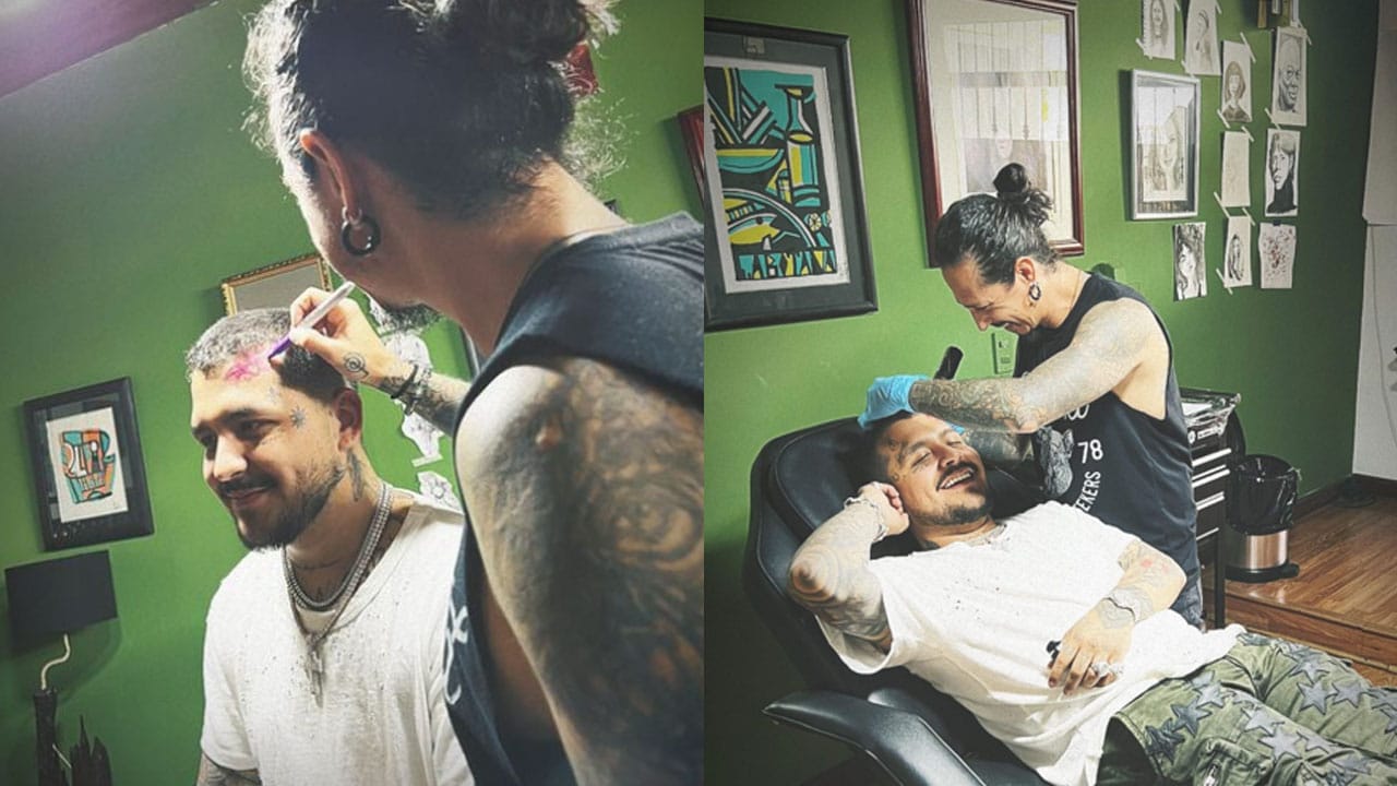 Christian Nodal se tapa tatuaje de Belinda en el rostro
