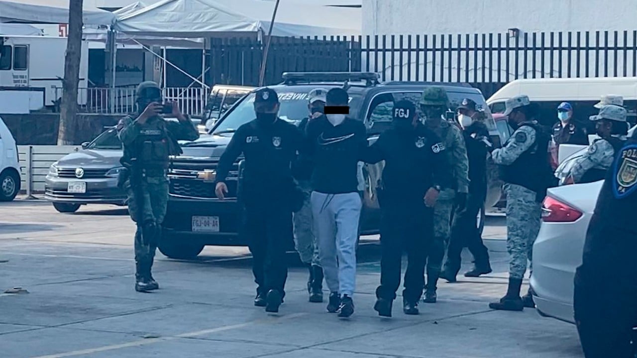 Detenidos tras operativo contra narcomenudeo en la GAM, CDMX ( S. Servín)
