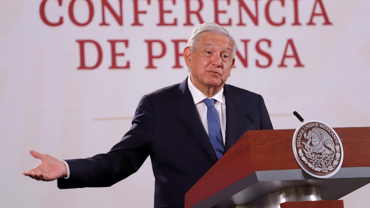 El presidente Andrés Manuel López Obrador (AMLO) en conferencia mañanera.