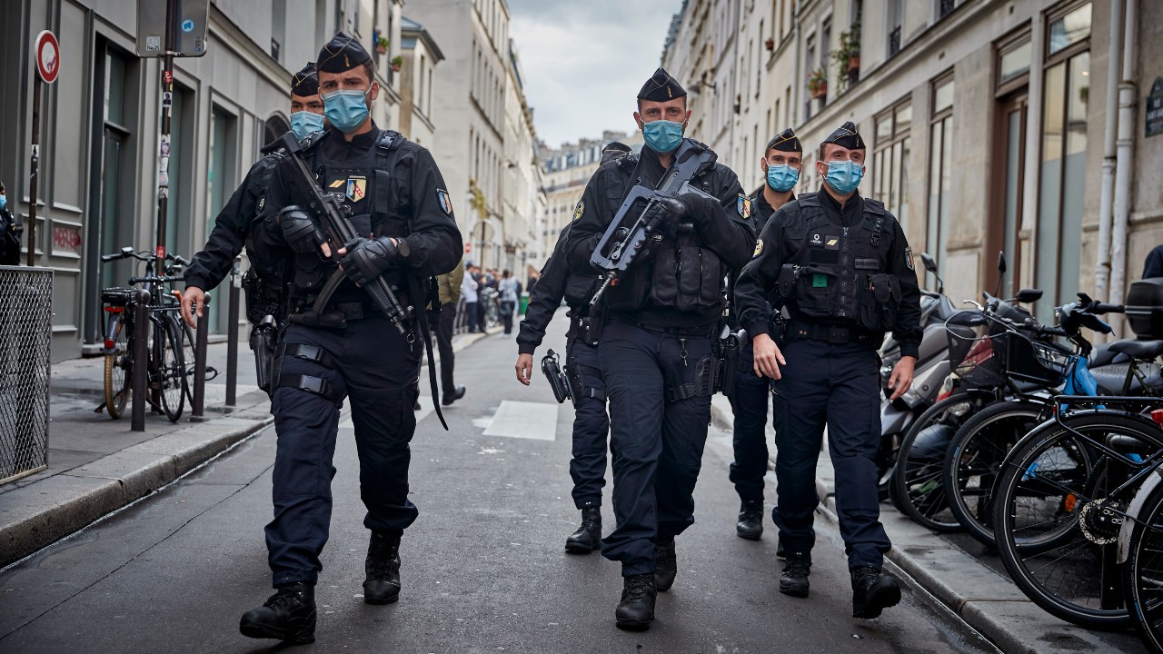 Detienen a hombre de 18 años que preparaba un acto terrorista en Francia