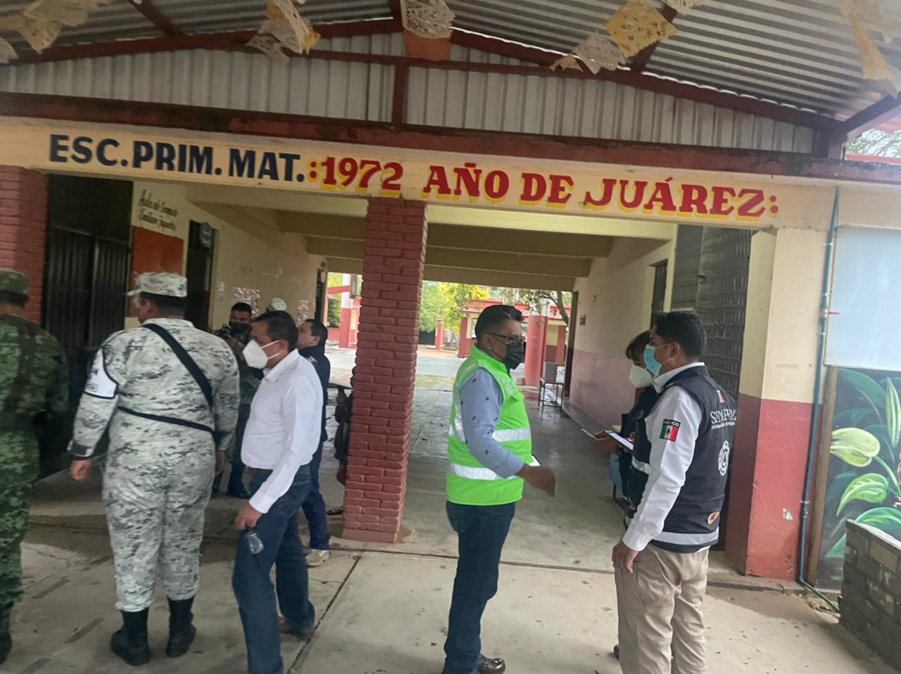 Habilitan 203 refugios en Oaxaca ante la amenaza del huracán Agatha