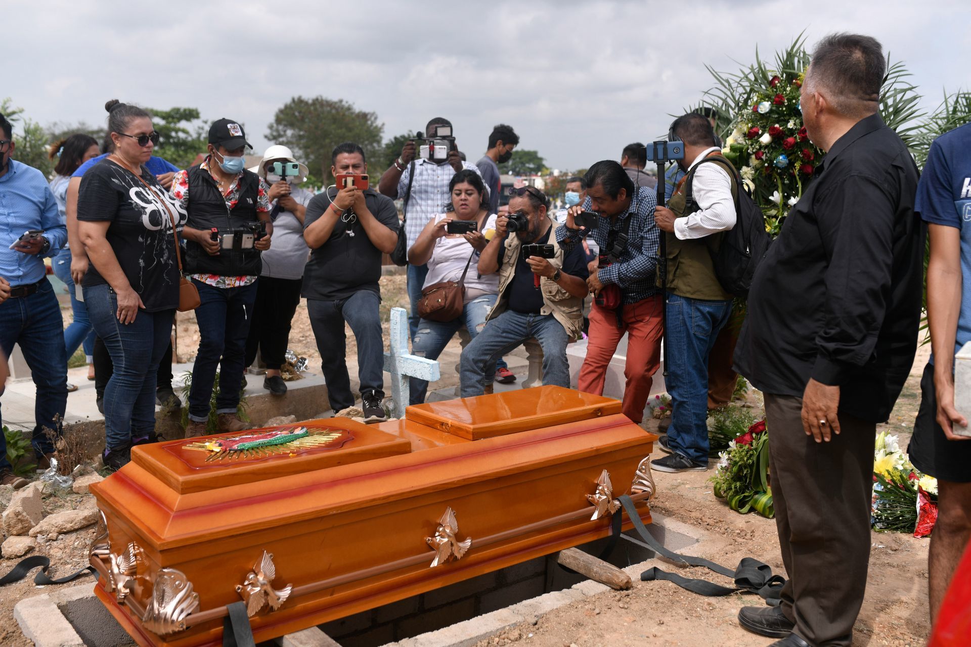 UE condena asesinatos de tres periodistas mexicanos