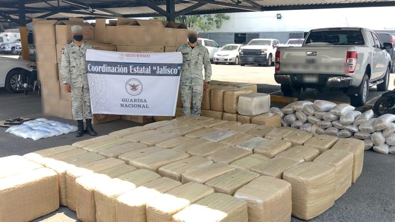 Guardia Nacional decomisa drogas y armas en Ocotlán, Jalisco