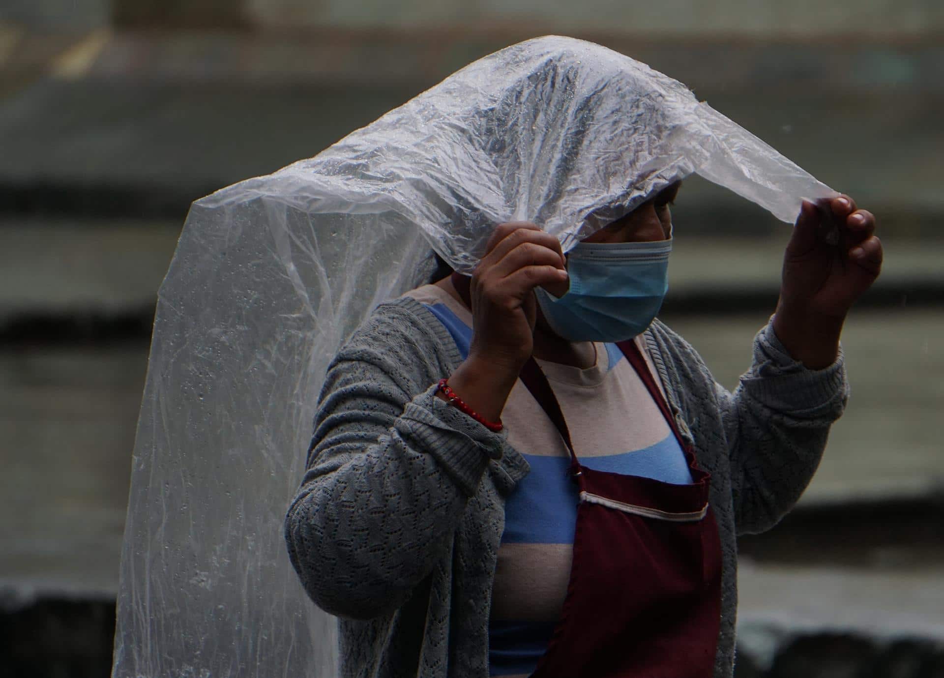 Remanentes de Agatha provocan intensas lluvias en Campeche