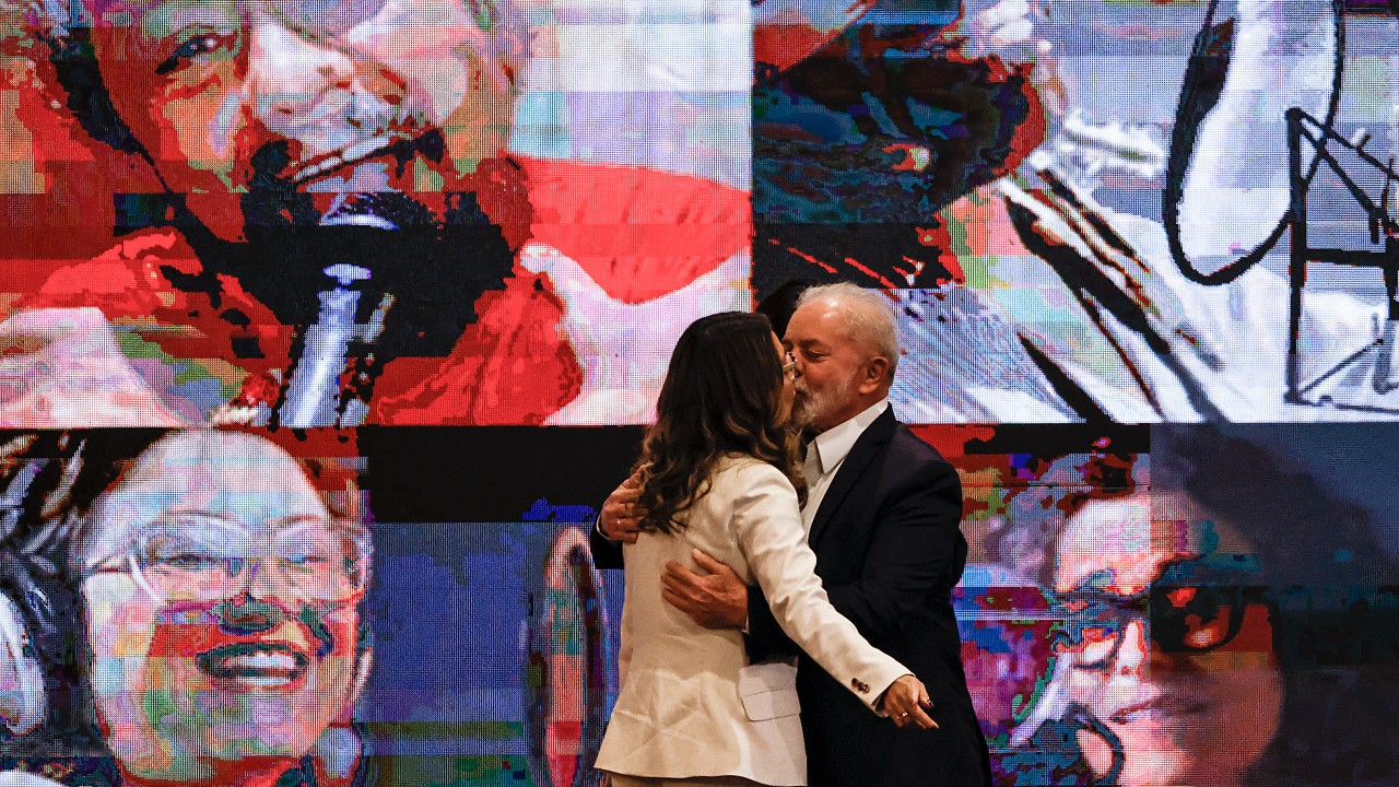 Lula da Silva contrae matrimonio a cinco meses de las elecciones en Brasil