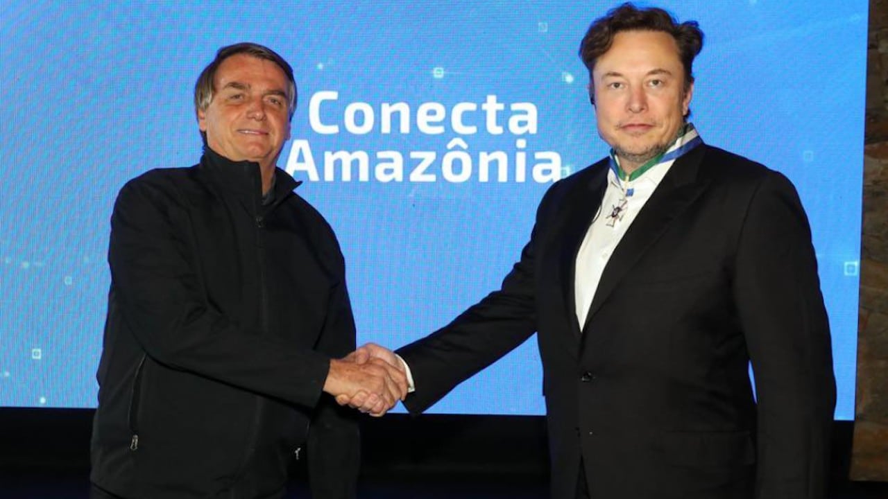 Jair Bolsonaro y Elon Musk se reunieron en Sao Paulo, Brasil, 20 de mayo de 2022 (Twitter: @jairbolsonaro)