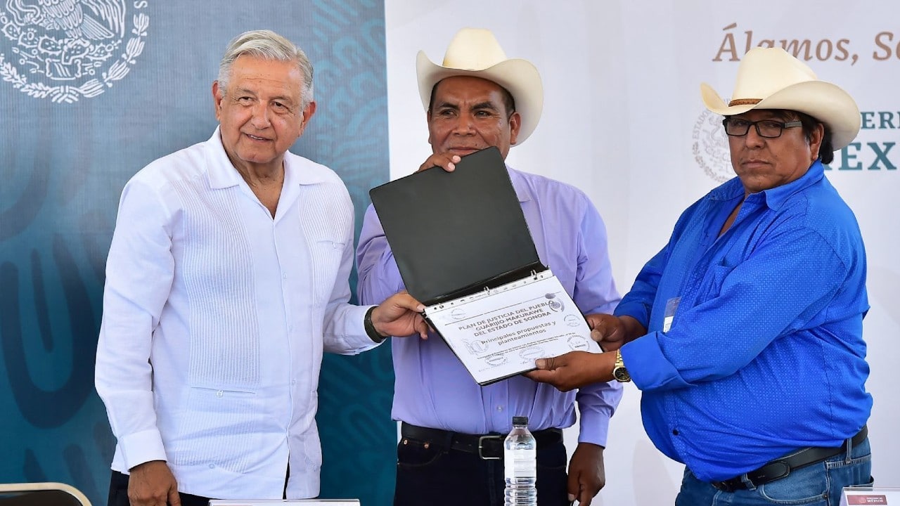 AMLO se compromete con el plan de justicia para los pueblos guarijío y mayo, en Sonora
