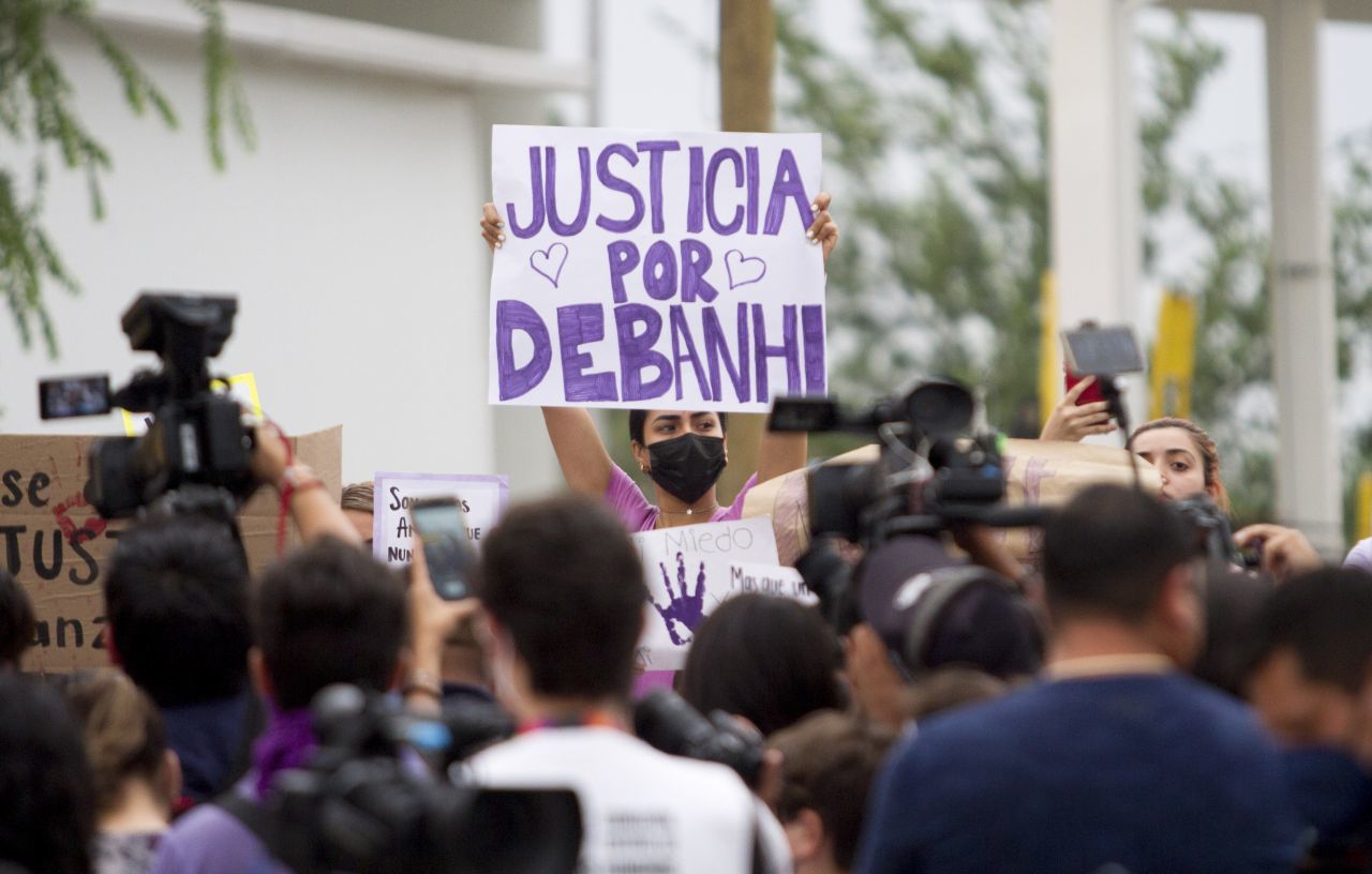 Feministas exigen justicia para Debanhi y otras víctimas