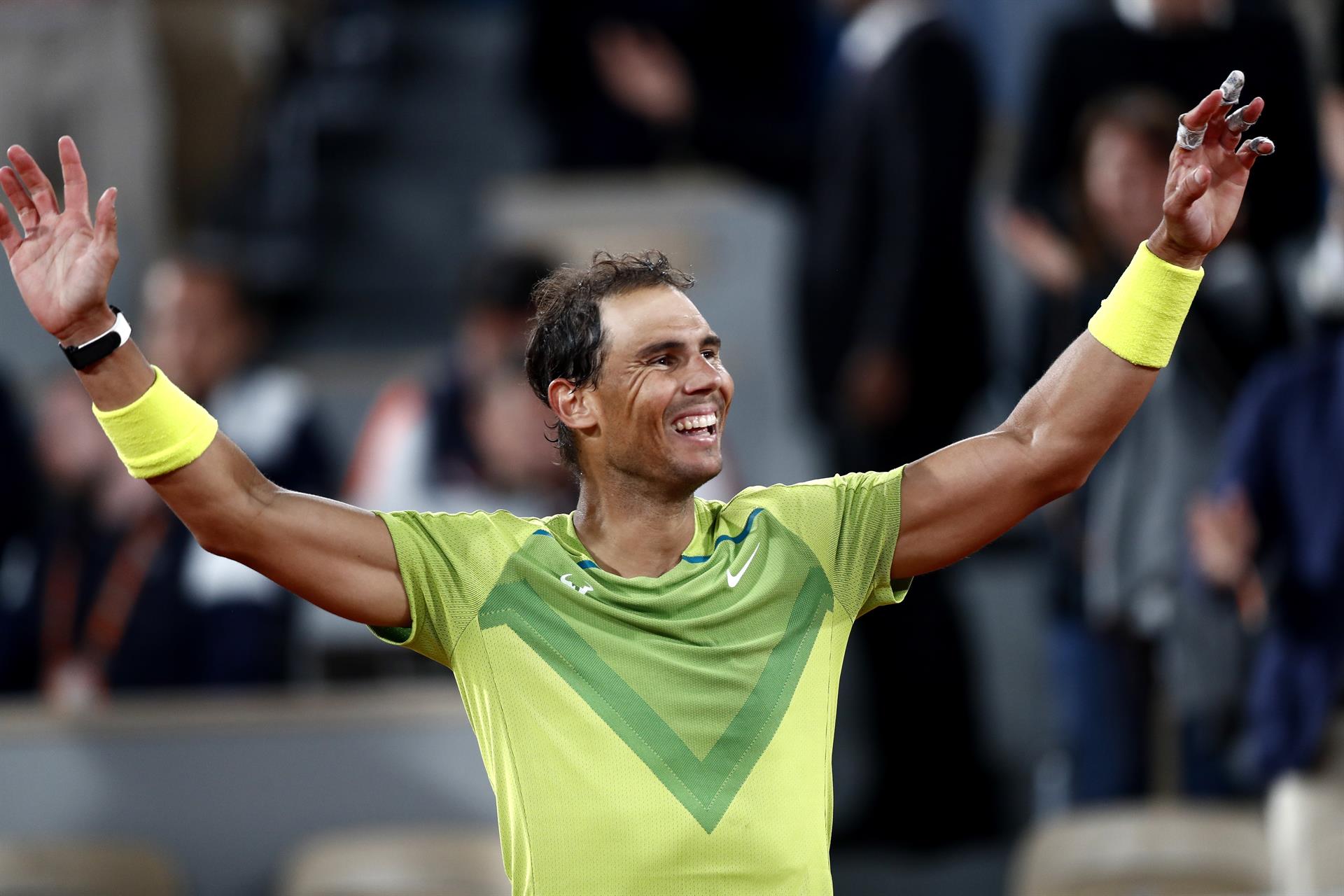 Nadal elimina a Djokovic y va a semifinal de Roland Garros
