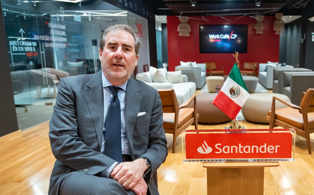 Mexicano Héctor Grisi, nuevo CEO global del banco Santander