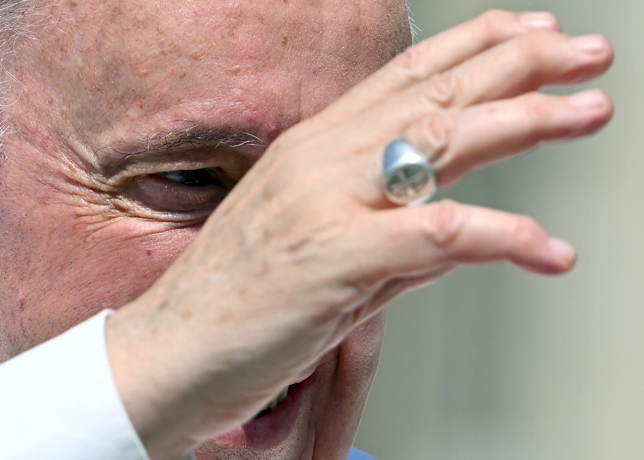 Papa Francisco pide a parejas no tener sexo prematrimonial