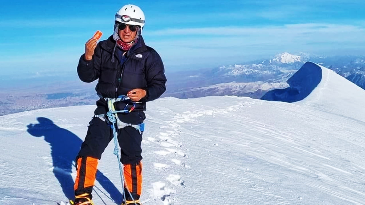Muere alpinista tras caer 150 metros del Pico de Orizaba