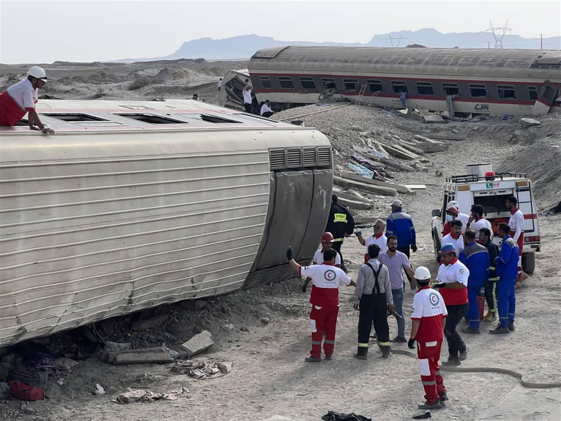 Accidente de tren en Irán deja al menos 21 muertos