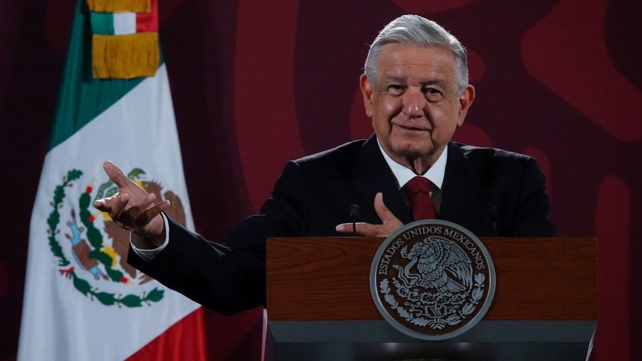 El presidente Andrés Manuel López Obrador habló sobre las remesas durante su conferencia mañanera en Palacio Nacional
