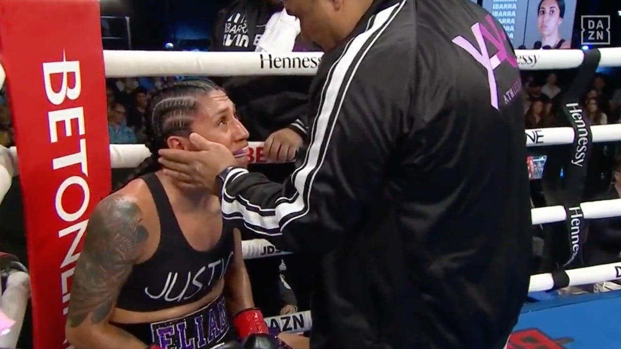 Boxeadora mexicana detengan pelea