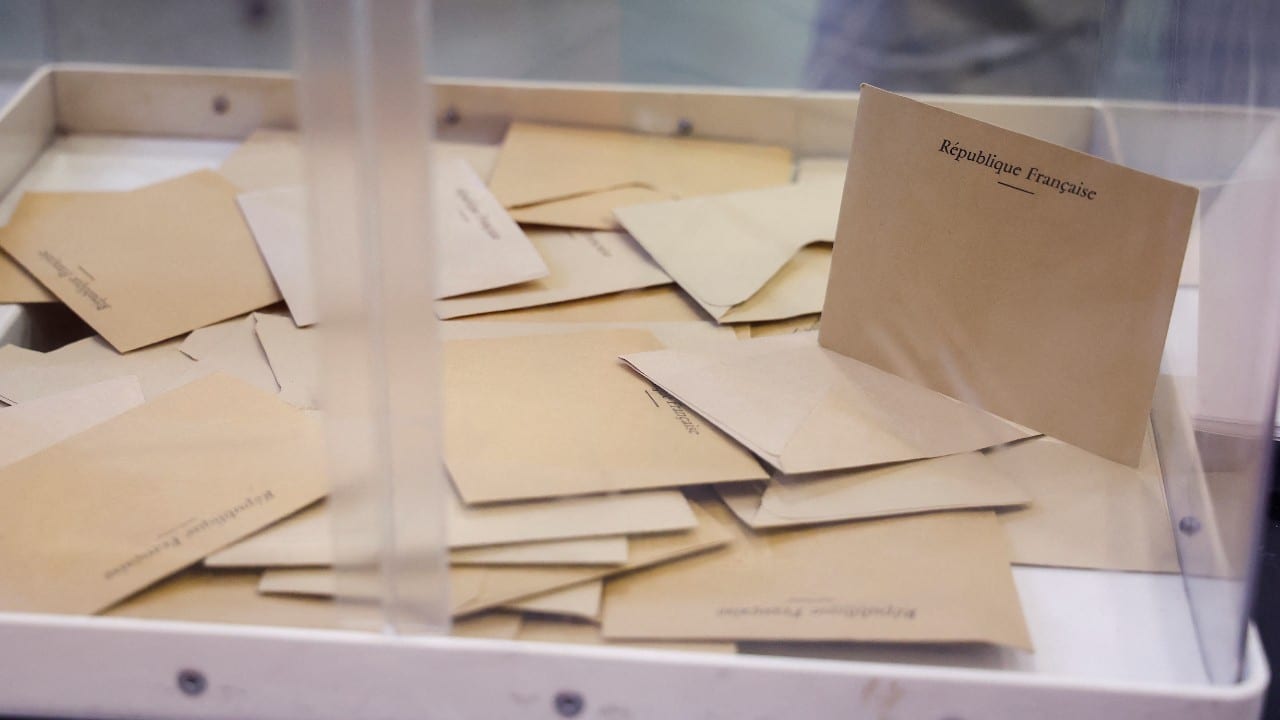 Francia comienza la segunda vuelta de las elecciones legislativas