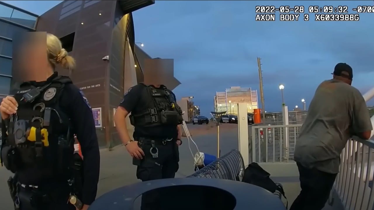 Phoenix, policías, ahogamiento, lago, captura de pantalla