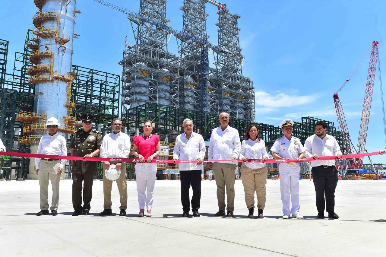 El Gobierno mexicano inauguró la primera fase de la refinería Dos Bocas (Cuartoscuto)