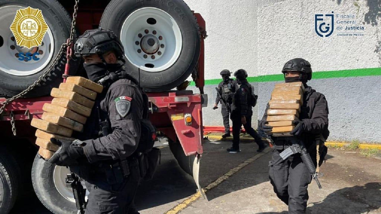 Aseguran 1.6 toneladas de cocaína procedente de Colombia