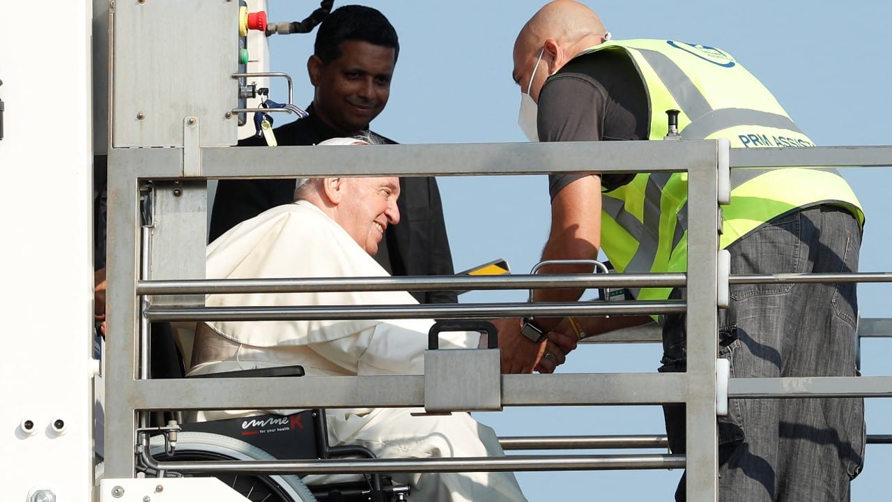 El papa Francisco inicia 'peregrinación penitencial' en Canadá