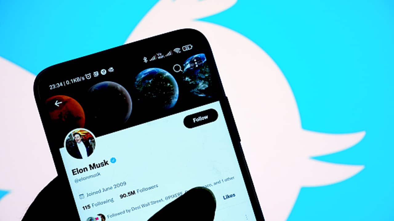 Elon Musk contrademanda a Twitter