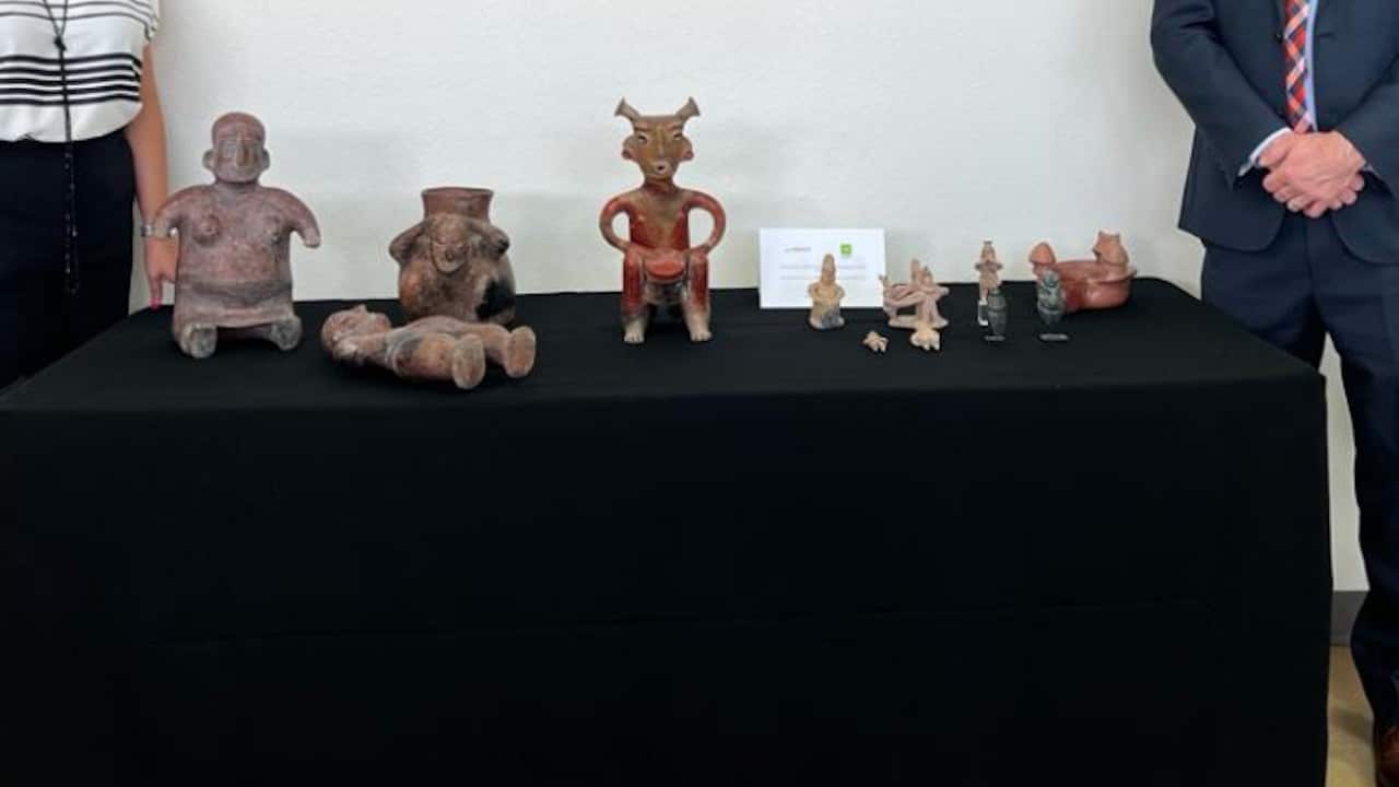 Piezas arqueológicas de origen mexicano de la Fundación del Museo de Albuquerque (Twitter: @cultura_mx)