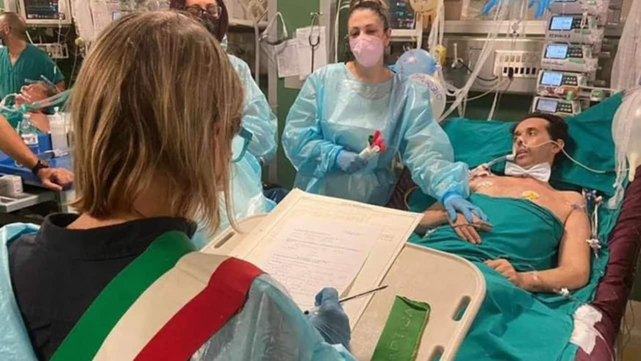Hombre en Italia se casa pensando en morir pero recibe trasplante de corazón
