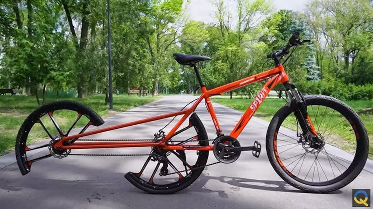 Ingeniero crea bicicleta con una rueda partida a la mitad