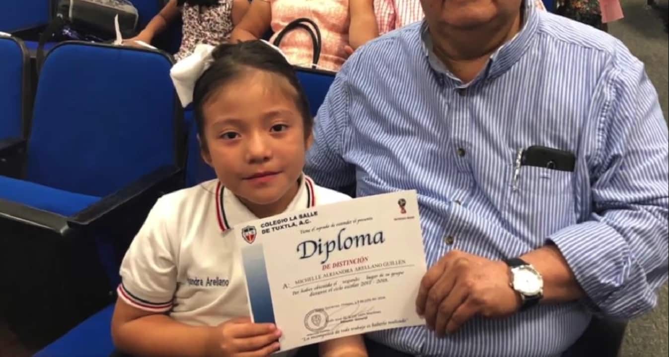 Michelle Arellano, niña genio mexicana, estudiará medicina a sus 9 años de edad