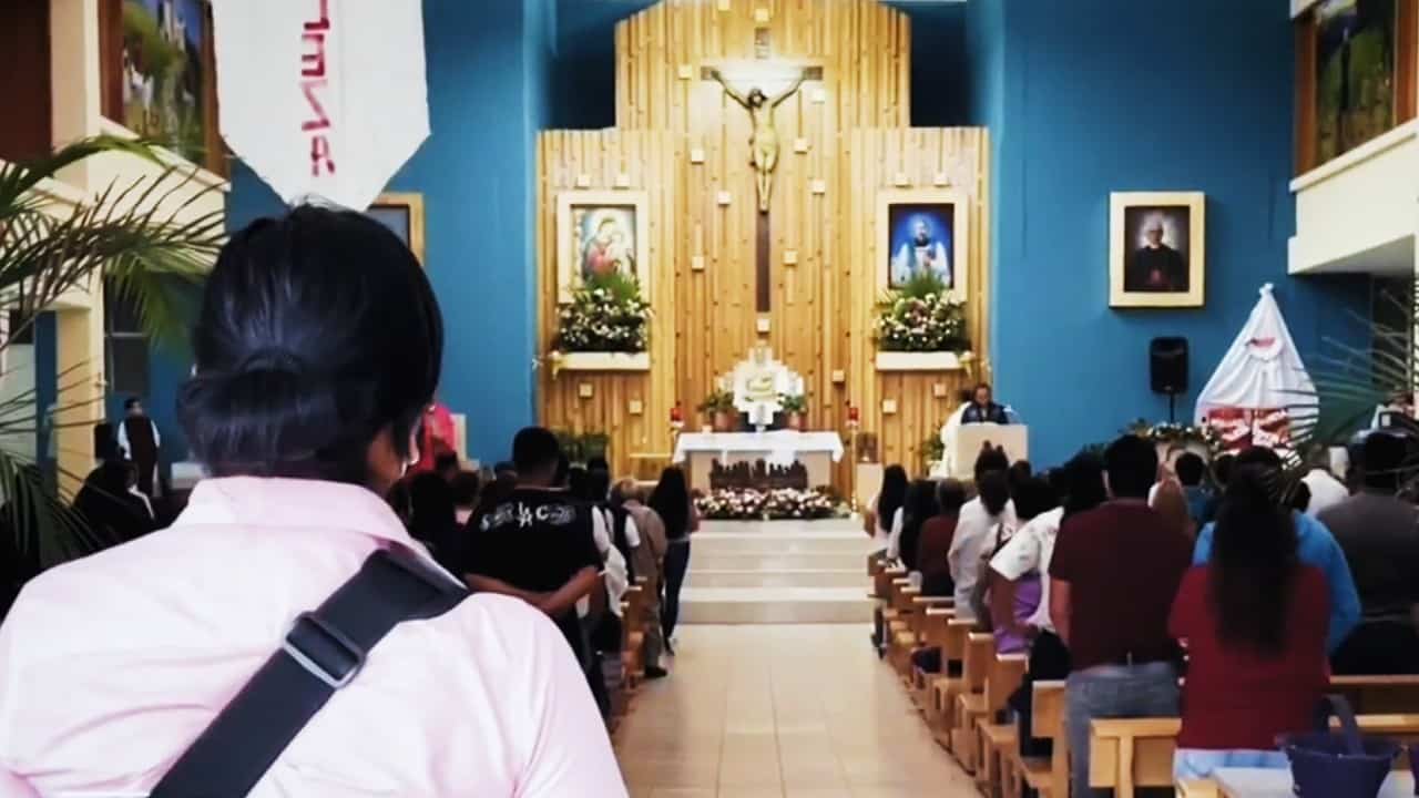 ‘Están en misa’: Sacerdote de Tlaquepaque narra cómo es vivir amenazado por el crimen organizado