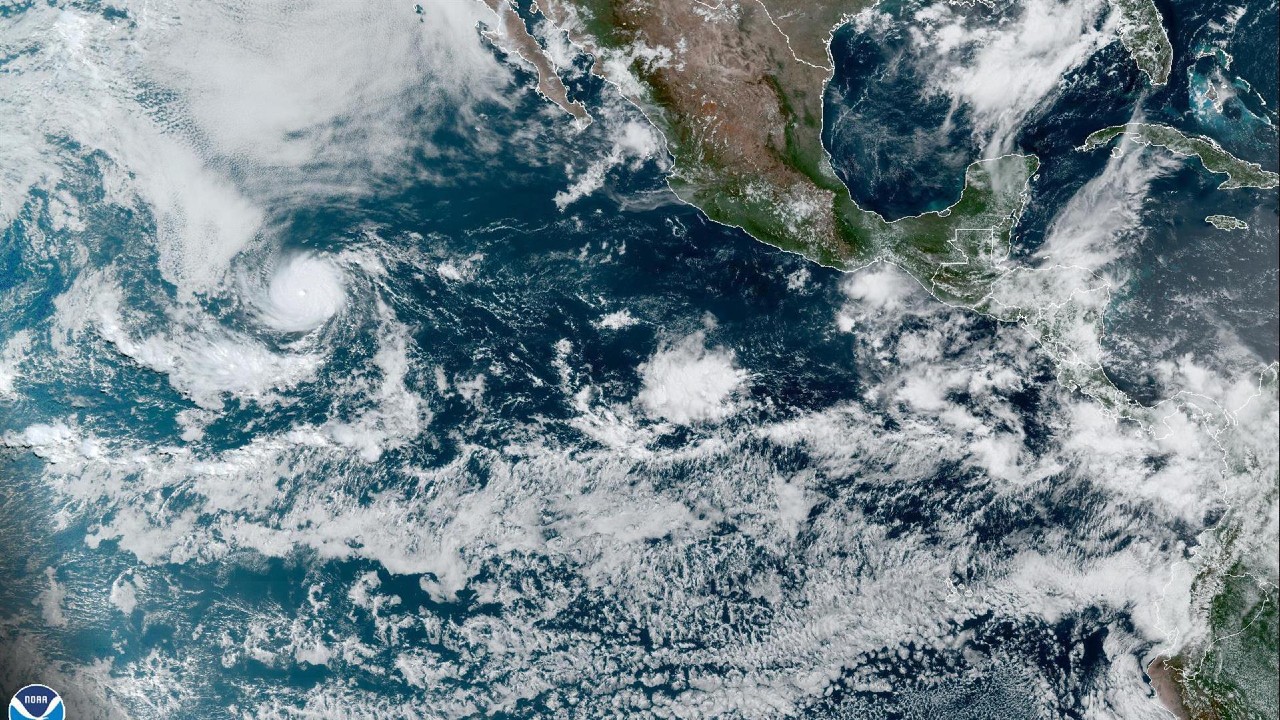 Se forma el huracán Darby en el Pacífico mexicano