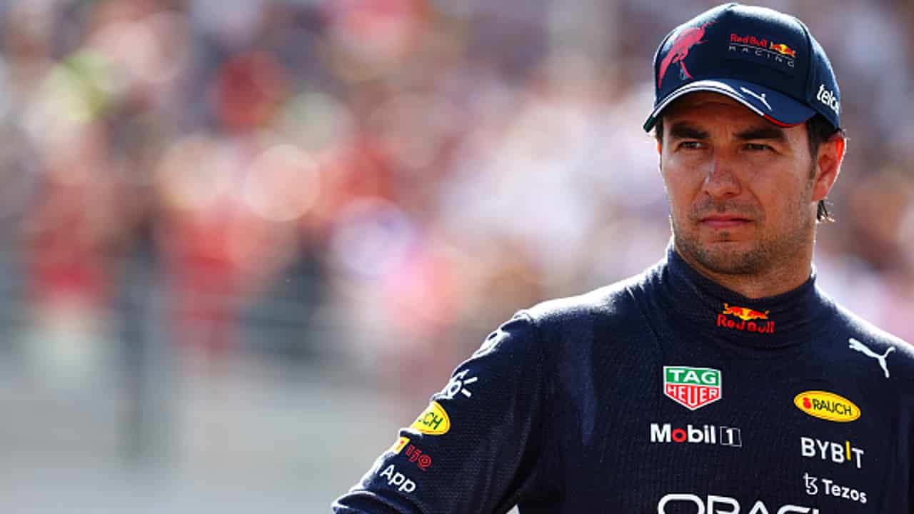 Fotografía del piloto mexicano Sergio "Checo" Pérez en el Gran Premio de Francia.