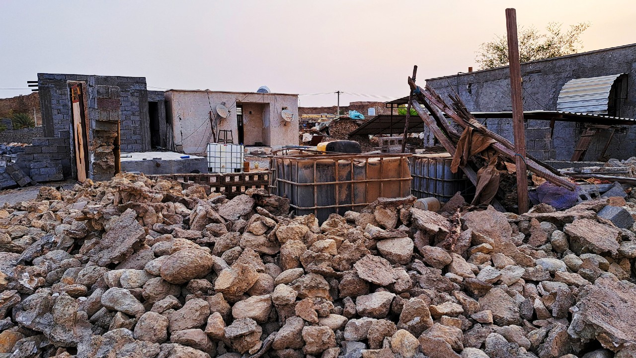 Sismo de magnitud 6 y réplicas estremecen el sur de Irán