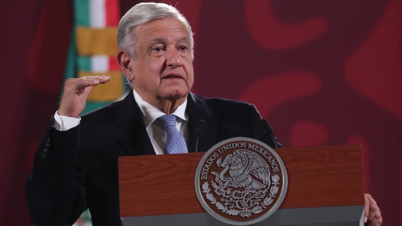 El presidente Andrés Manuel López Obrador, durante la conferencia mañanera en Palacio Nacional