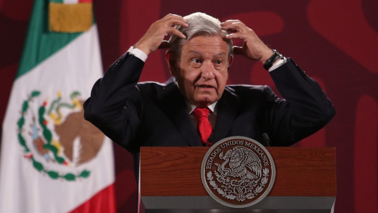 El presidente de México, Andrés Manuel López Obrador (AMLO), durante su conferencia mañanera desde Palacio Nacional. Fuente: Cuartoscuro
