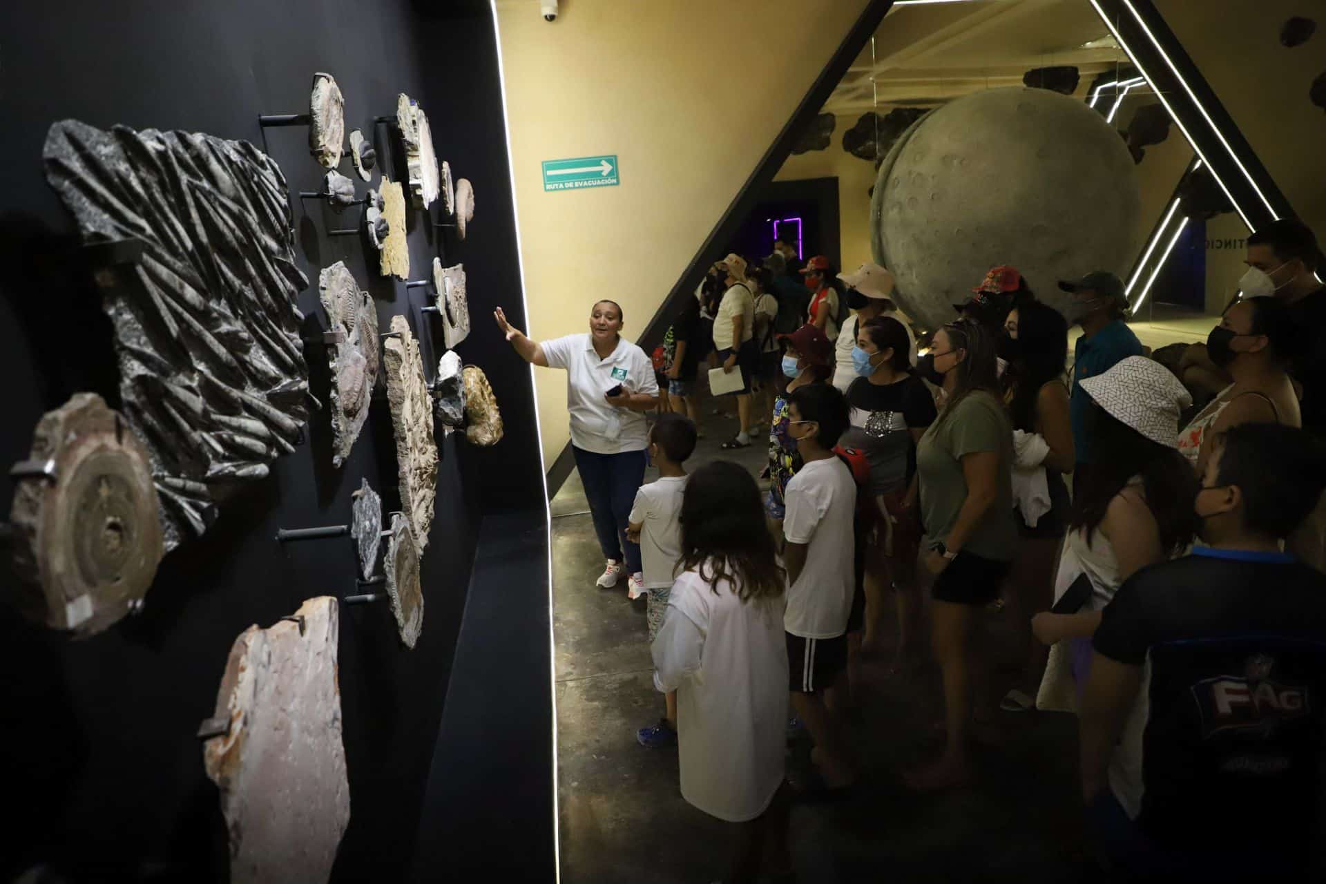Apertura del Museo del Meteorito causa sensación entre sus visitantes, en Puerto Progreso, Yucatán
