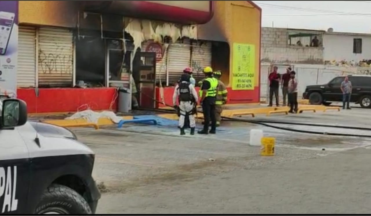 Incendian tiendas de conveniencia en Ciudad Juárez