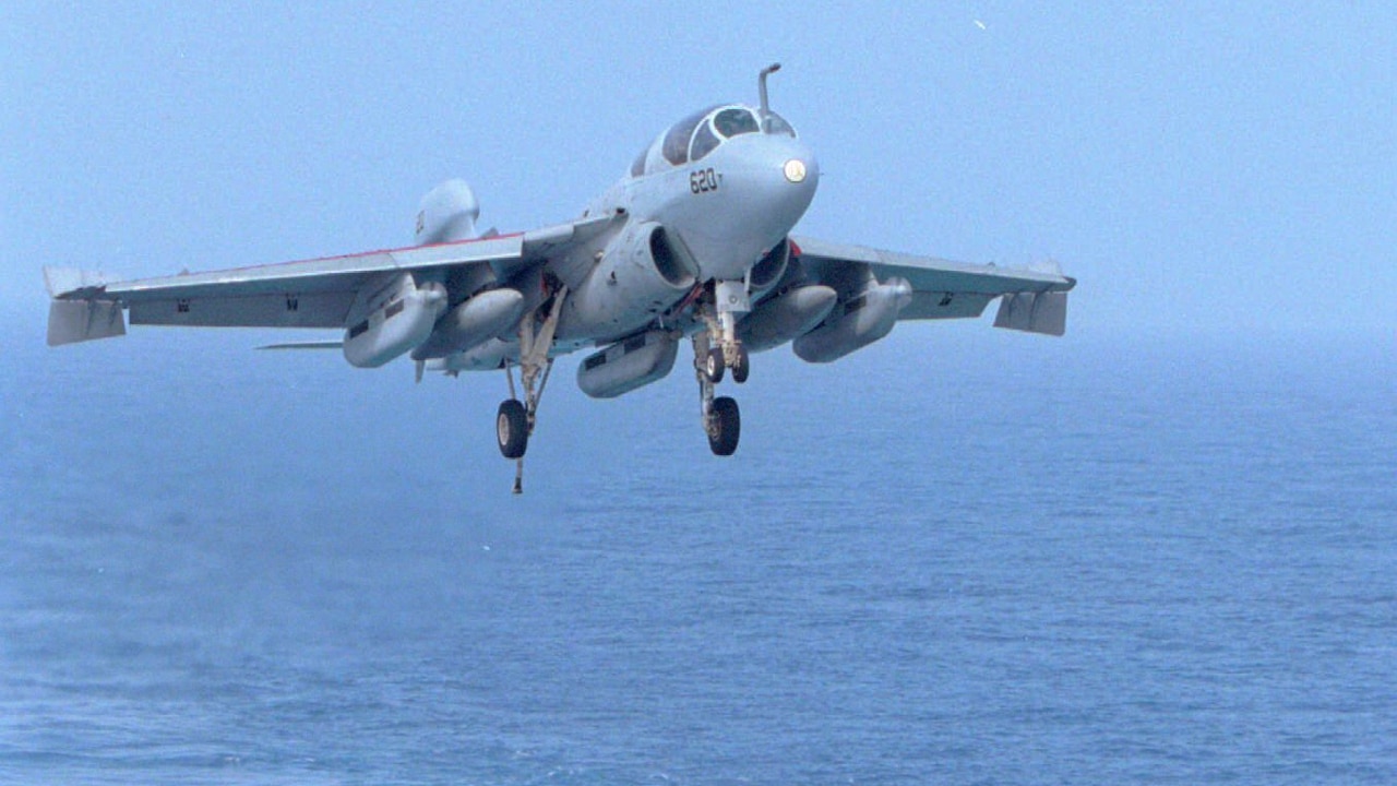 El avión de combate estadounidense realiza prácticas en aguas públicas cerca del Estrecho de Taiwán