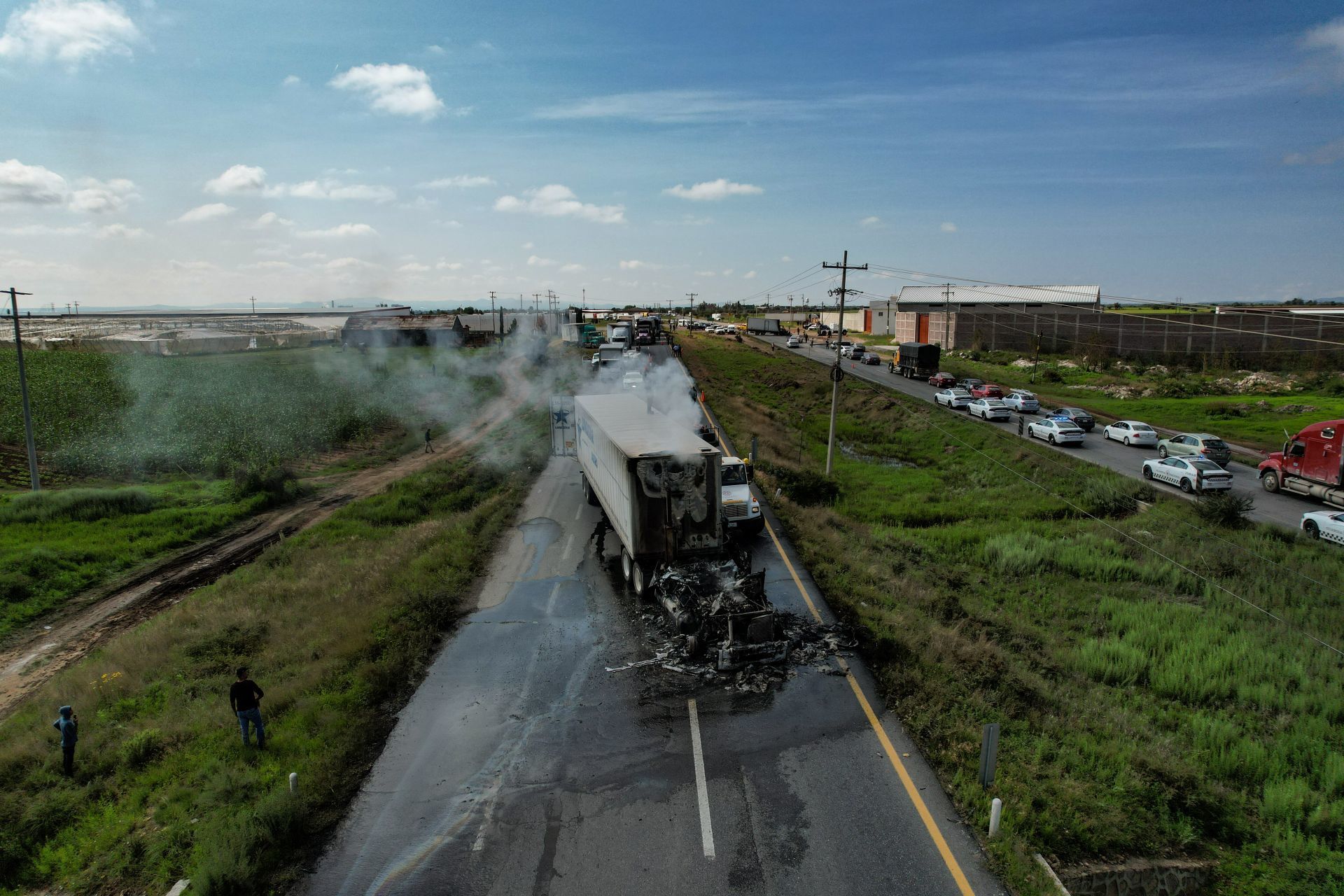 Bloqueos y quema de automóviles Zacatecas