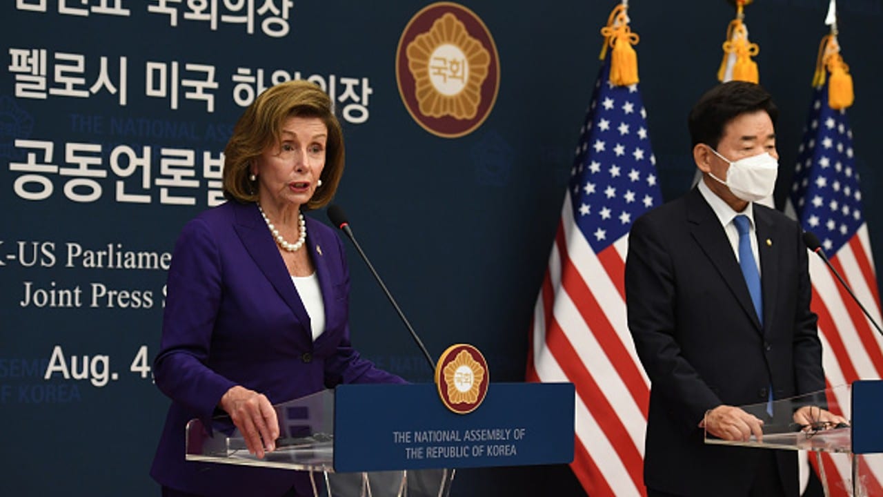 Corea del Norte critica y califica como "hostil" la visita de Nancy Pelosi a su frontera. Fuente: Getty Images, archivo