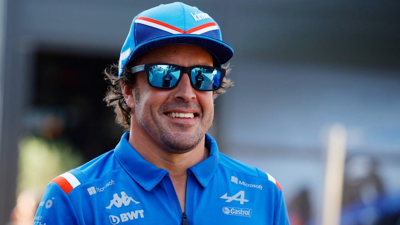 El español Fernando Alonso correrá con Aston Martin en 2023