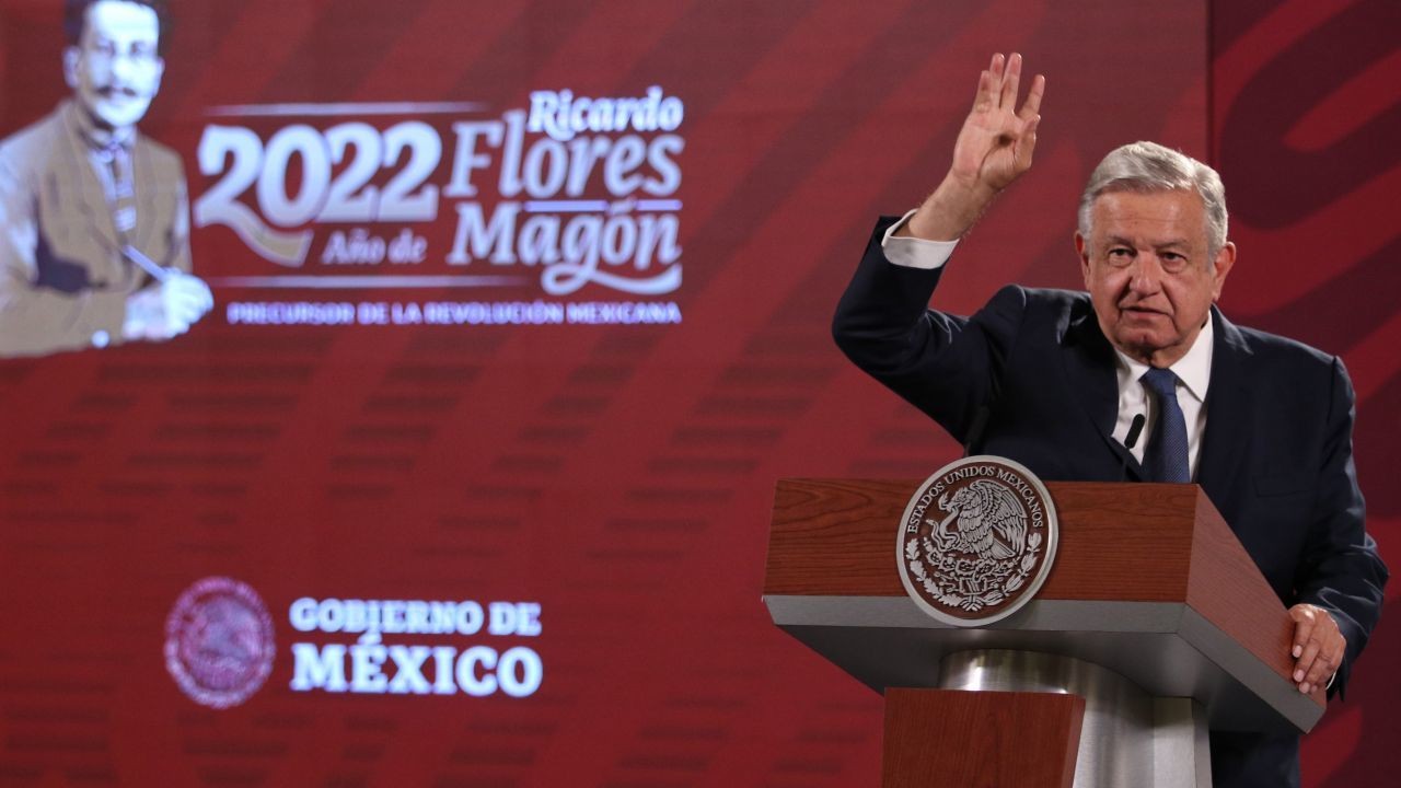 El presidente de México, Andrés Manuel López Obrador (AMLO) habla en conferencia mañanera