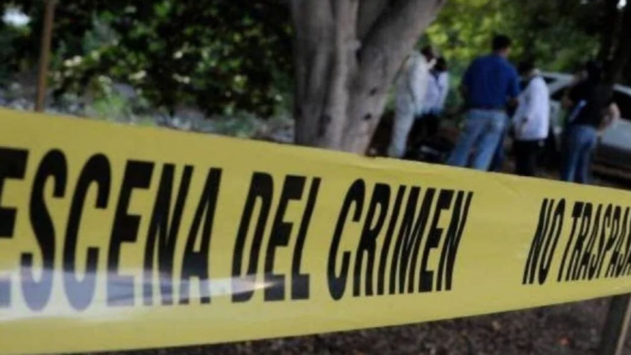 Asesinan a mujer en Colombia al querer defender a su hijo
