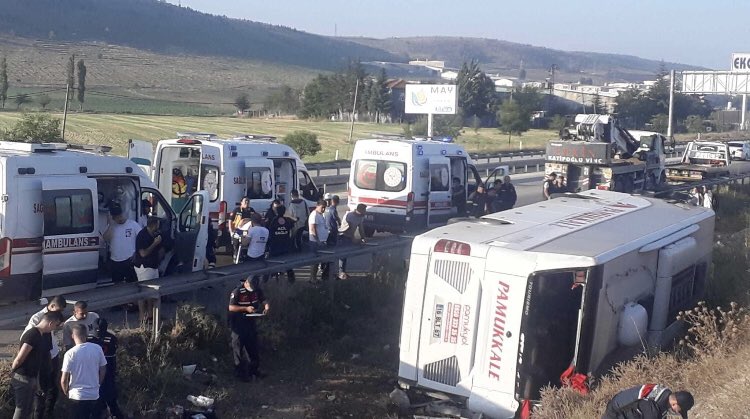 Fotografía del accidente que se registró en la autopista Gaziantep-Nizip.