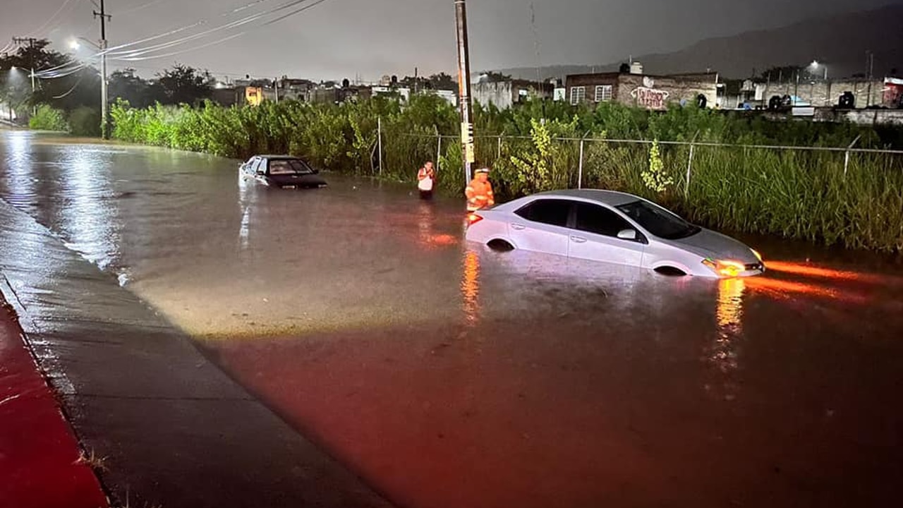 Se reportaron múltiples inundaciones en la ciudad de Tepic, Nayarit, tras fuerte lluvia