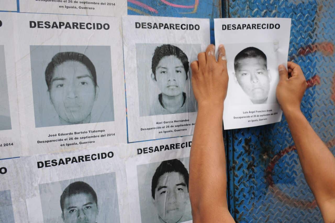 Glorieta Desaparecidos Ayotzinapa