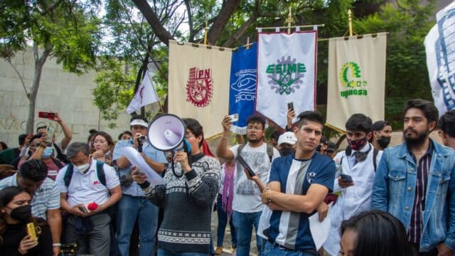 Acoso, abuso de poder y violación denuncian jóvenes del IPN por parte de personal docente